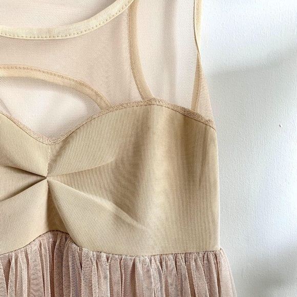 HUSH Dress - Picture 2 of 2